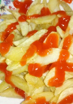 A picture of Homemade chips.