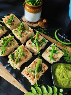 ज्वार ढोकला (sorghum dhokla recipe in Hindi) रेसिपी मुख्य फोटो