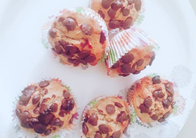 Recipe of Speedy Banana walnut muffin