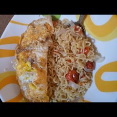 A picture of Indomie.