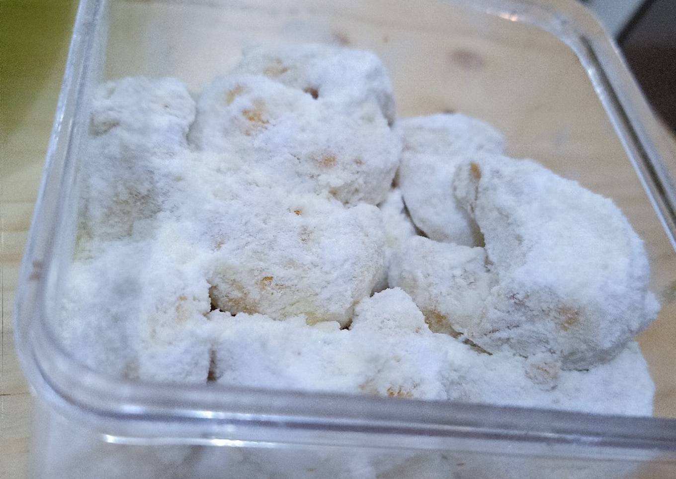 Kue Bulan Sabit Puteri Salju