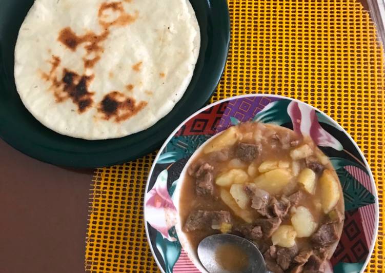 Steps to Make Award-winning Arepa Ocañera con carne sudada y papas