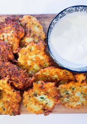 Sajtos-cukkinis lapcsánka / tócsni recept fotója