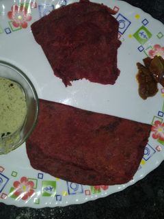 चुकंदर के पराठे (Chukander ke parathe recipe in Hindi) रेसिपी मुख्य फोटो