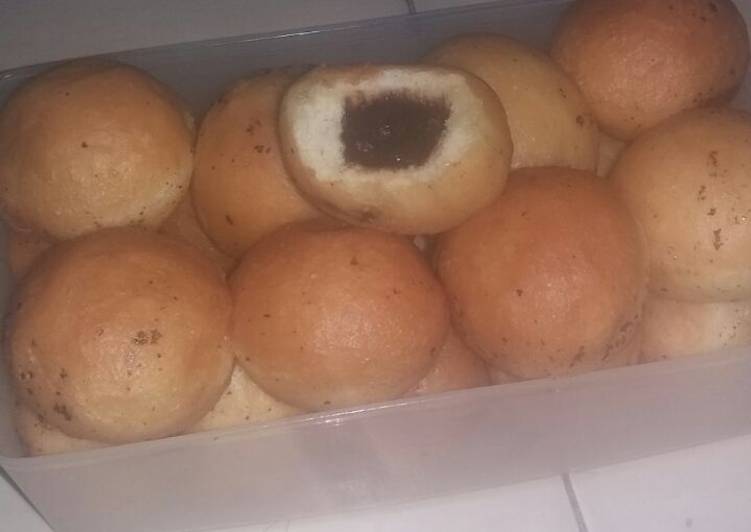 Donat isi coklat