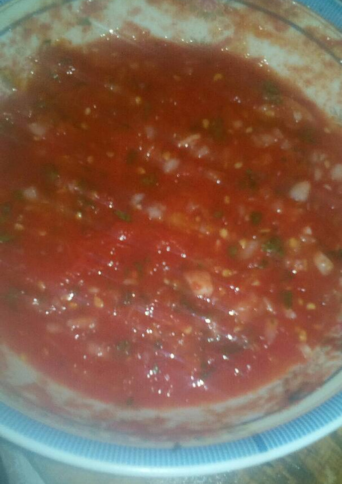 Una foto de Chirmol de tomate