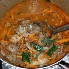 A picture of Shredded carrot stew.