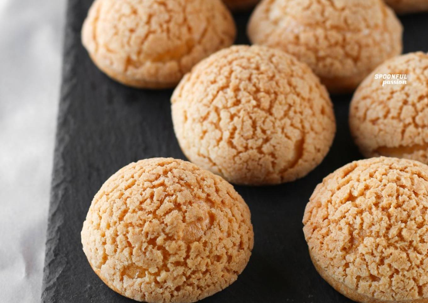 Craquelin Cream Puff [Mascarpone Filling]
