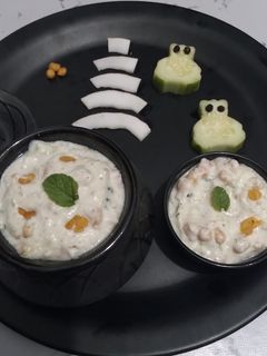 બુંદી નું રાઇતું (Boondi Raita Recipe In Gujarati) રેસીપી મુખ્ય ફોટો