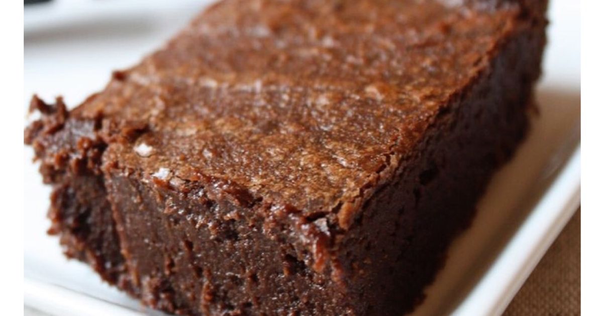 Ultra Fudgy Chocolate Cake Recipe By Eléa Gilté