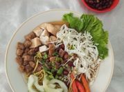 Gambar mie kuning acar