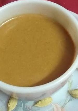 A picture of Cardamom tea.