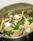 Nghêu hấp sả é