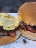 Hamburguesa con chorizo
