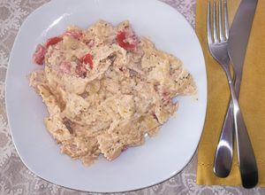 Foto di Farfalle tonno vodka e pomodorini