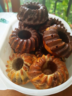 Mini csokis-kávés-vaníliás márvány kuglóf recept fotója