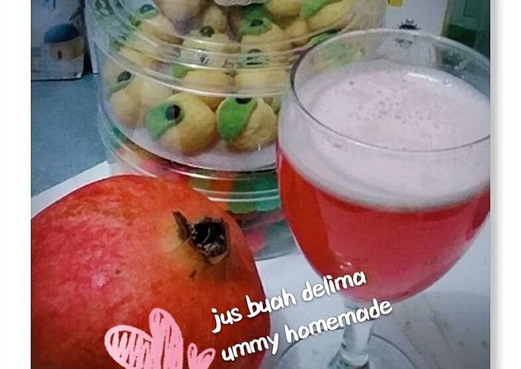 Jus buah delima