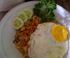 Masakan Unik Nasi goreng mawut ala bunda QQ Enak Sempurna