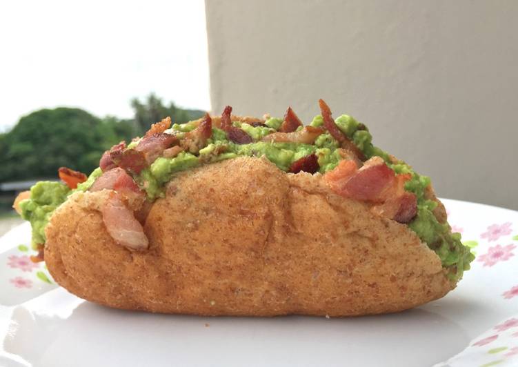 Recipe of Super Quick Homemade Avocado And Bacon Pita Sandwich