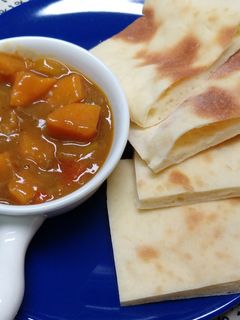 餐桌上的下午茶 ~原味印度烤餅~ 的食譜成品照片