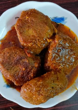 কাঁচা কলার কোফতা কারি (kancha Kolar kofta curry recipe in Bengali রেসিপির প্রধান ছবি