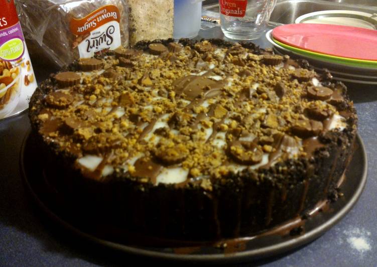 Recipe of Ultimate Ruggles Reese&#39;s Peanut Butter Cup Cheesecake