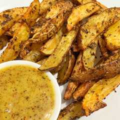 Potato Wedges with Honey Mustard Sauce-レシピのメイン写真