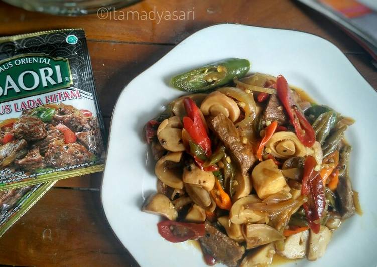 Beef and mushroom black pepper sauce #BikinRamadanBerkesan
