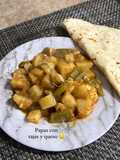Papas con rajas y queso