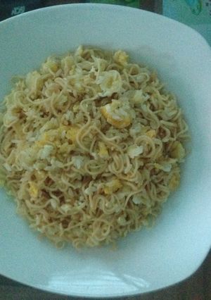 Hình của món Cơm rang xào mì tôm.