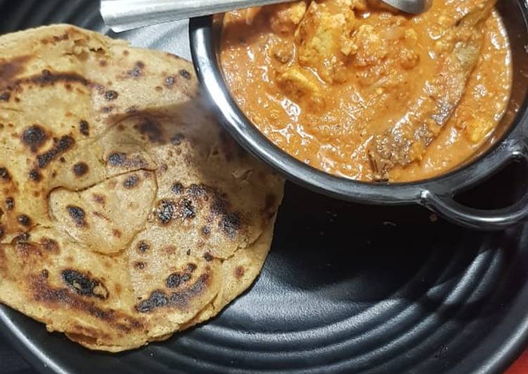 Shahi paneer with lacha paratha