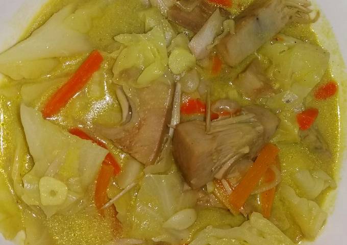 Resep: Sop santan sayur nangka muda Enak Dan Mudah