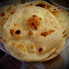 A picture of Ghar Ke Naan.