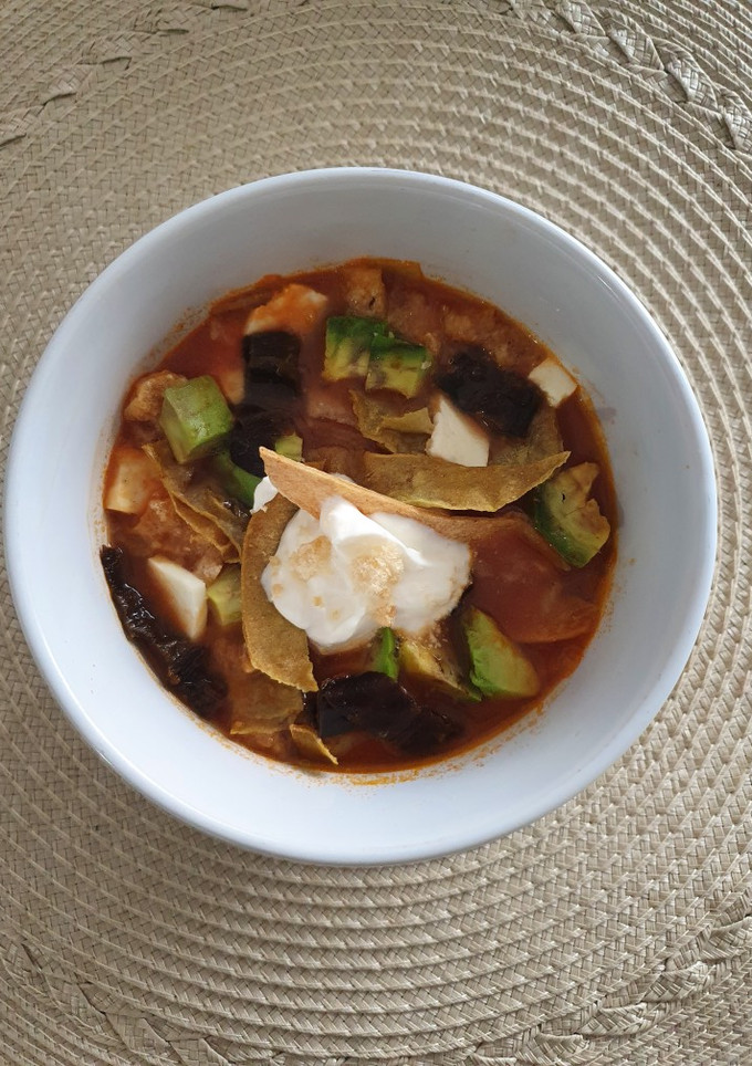 Una foto de Sopita de tortilla