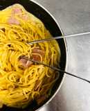 Σπαγγέτι Καρμπονάρα (spaghetti carbonara)