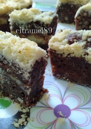 Foto resep Banana Streusel Brownies