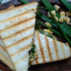 A picture of Spinach Corn Sandwich.