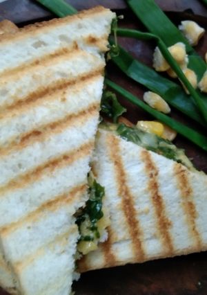 A picture of Spinach Corn Sandwich.
