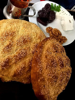 عکسی از دستور نون بربری خونگی🥖