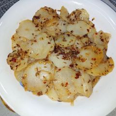 A picture of 3 Spice Potatoes.