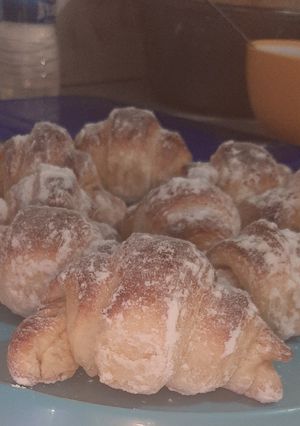 A picture of Croissants.