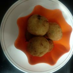 A picture of Methi matar malai stuffed koftas.