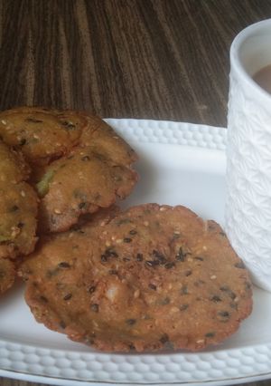 A picture of Bajra  & jav ni seesam puri.