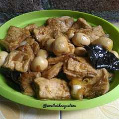 รูปของ Telur Puyuh & Tahu Kecap