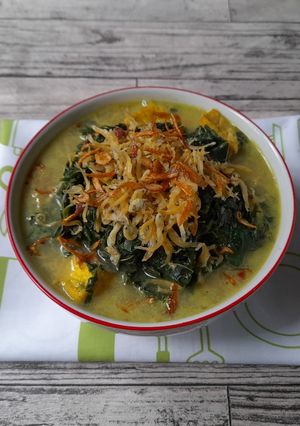 Foto resep Daun Singkong Kuah Santan