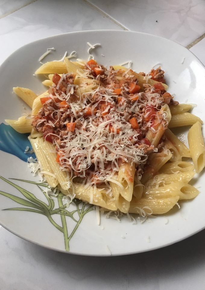 Una foto de Pasta con Carne tipo Boloñesa