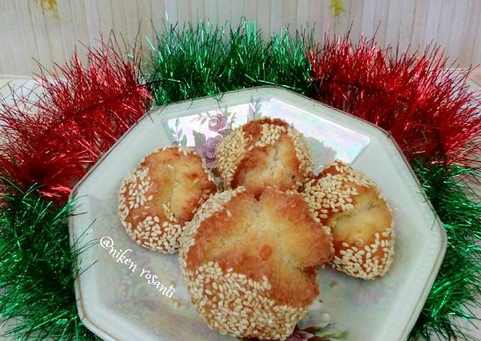 Onde-Onde Rusak Keju