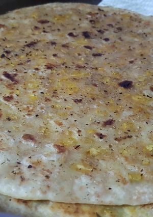 A picture of Dhal Roti (Puri).