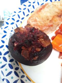 A picture of Stuffed Beets.