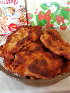 Rántott csirkemellfilé recept fotója